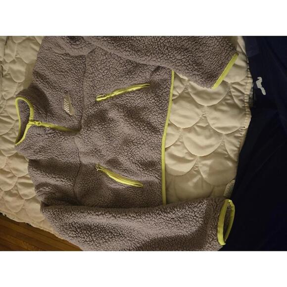 Nike Jackets & Blazers - Nike Women's Fleece crop Jacket XS